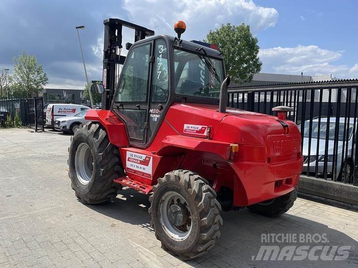 Manitou M30-4 ラフターテレントラック