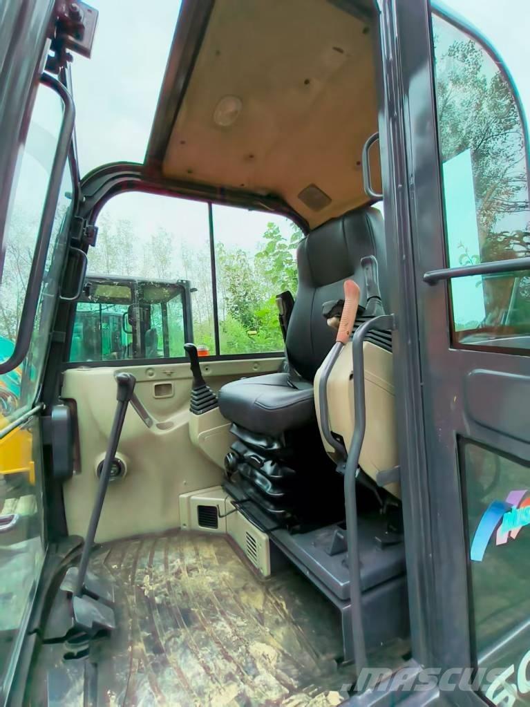 Doosan DH 60 ミニ油圧ショベル 7t以下（ミニユンボ・ミニディガー）