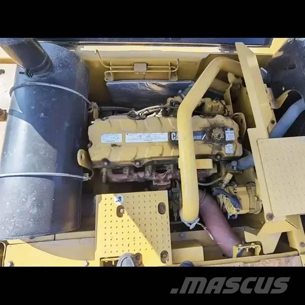 CAT 330 D 大型油圧ショベル12t以上（パワーショベル・ユンボ）