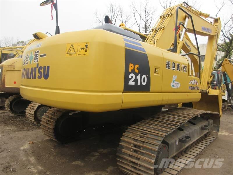 Komatsu PC 210 LC 大型油圧ショベル12t以上（パワーショベル・ユンボ）