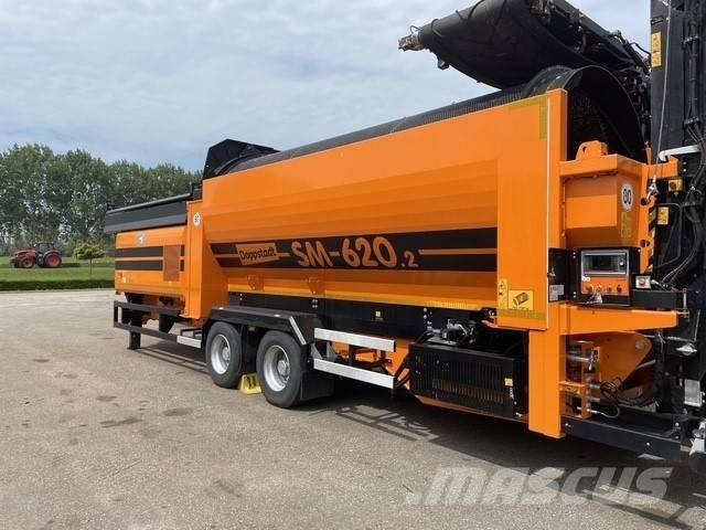 Doppstadt SM 620.2 自走式スクリーン