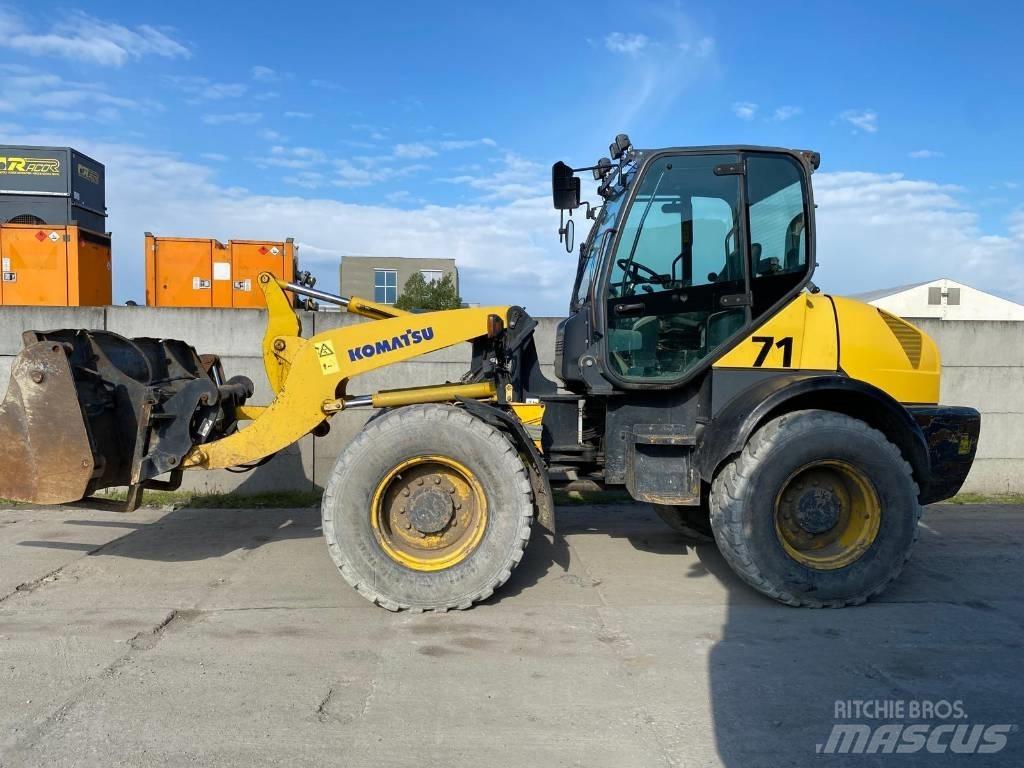 Komatsu WA 100 M-5 ホイールローダー・タイヤショベル