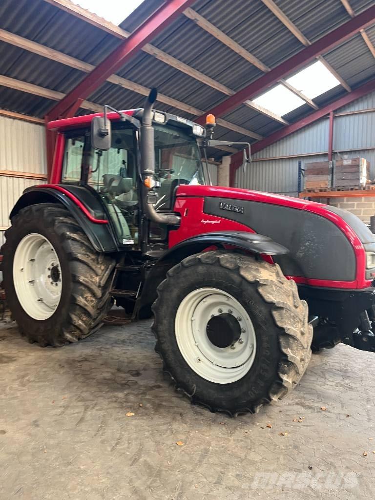 Valtra T 191 トラクター