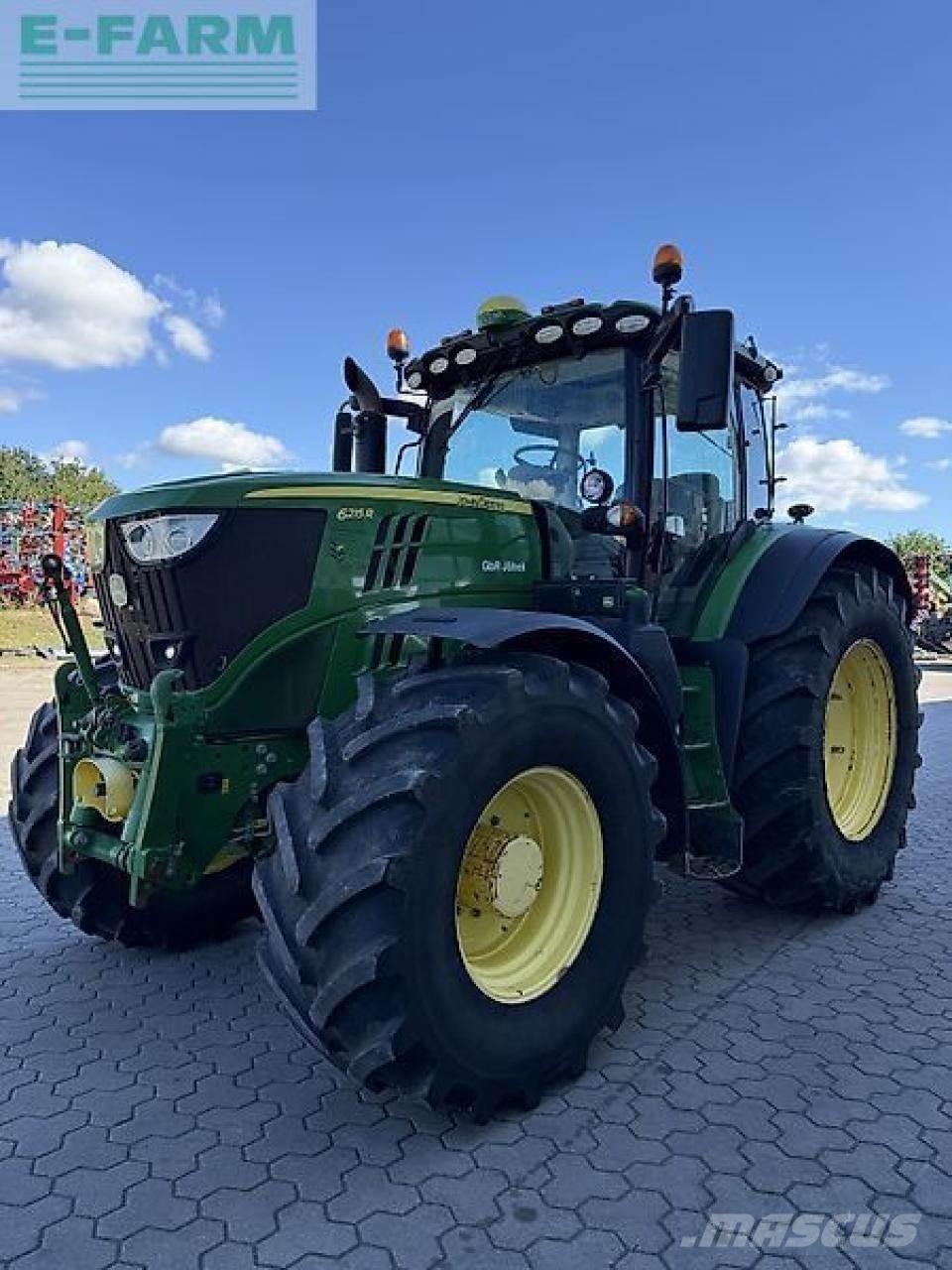 John Deere 6215r トラクター
