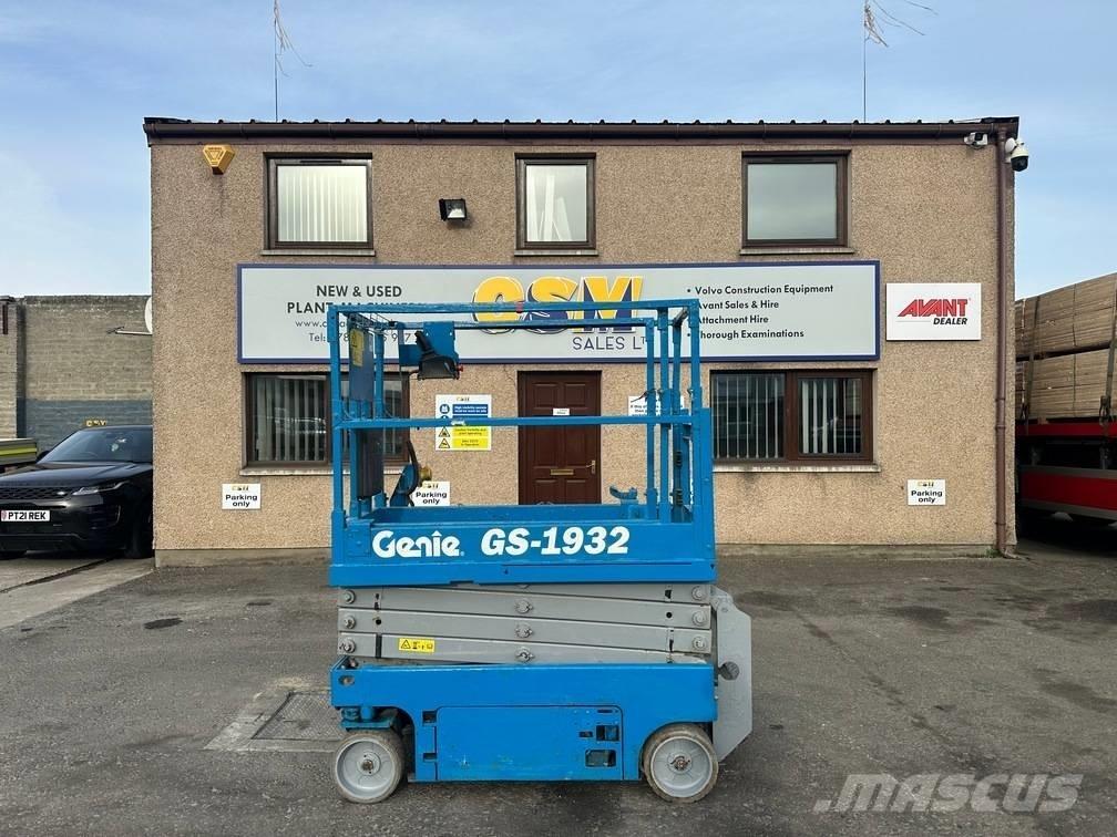 Genie GS 1932 シザースリフト
