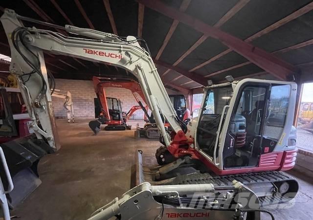 Takeuchi TB290 中型油圧ショベル 7ｔ-12ｔ（ユンボ・パワーショベル・バックホー）