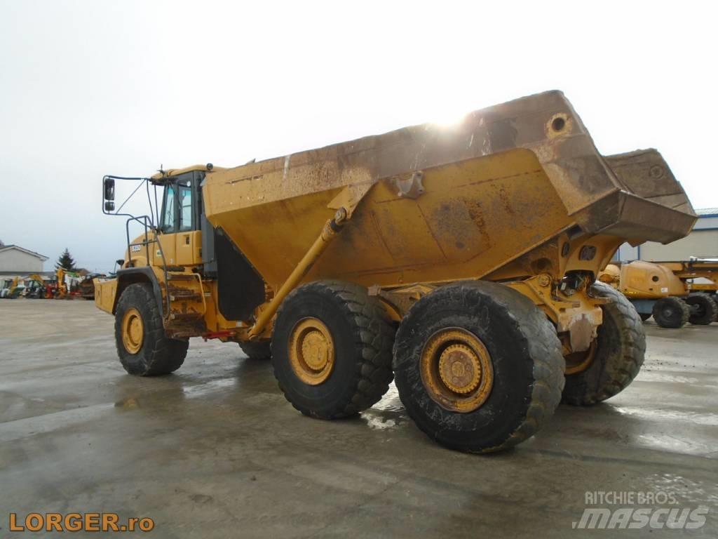 Bell B 35 D アーティキュレート式ダンプトラック