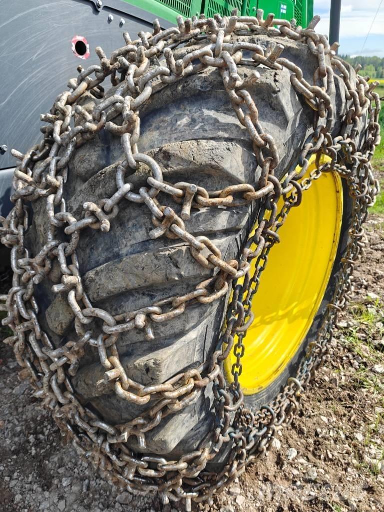 John Deere 1270 G ハーベスター