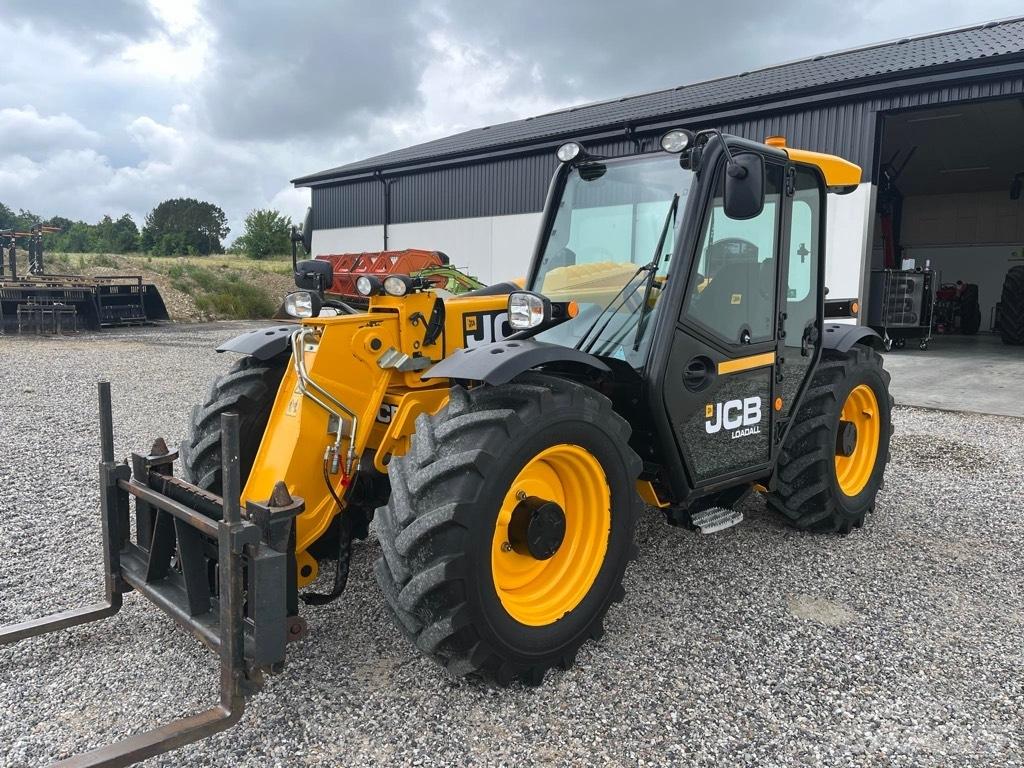 JCB 527-58 Agri Plus テレスコーピックハンドラー