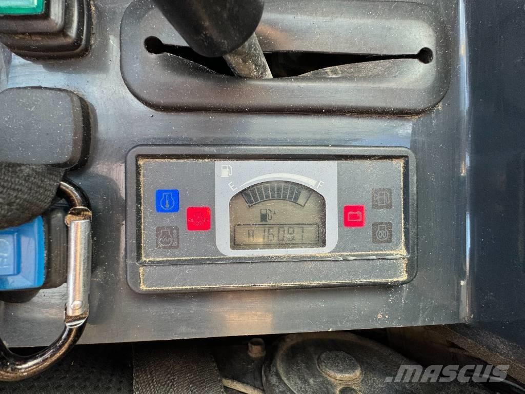 Hitachi ZX 26 U-6 ミニ油圧ショベル 7t以下（ミニユンボ・ミニディガー）