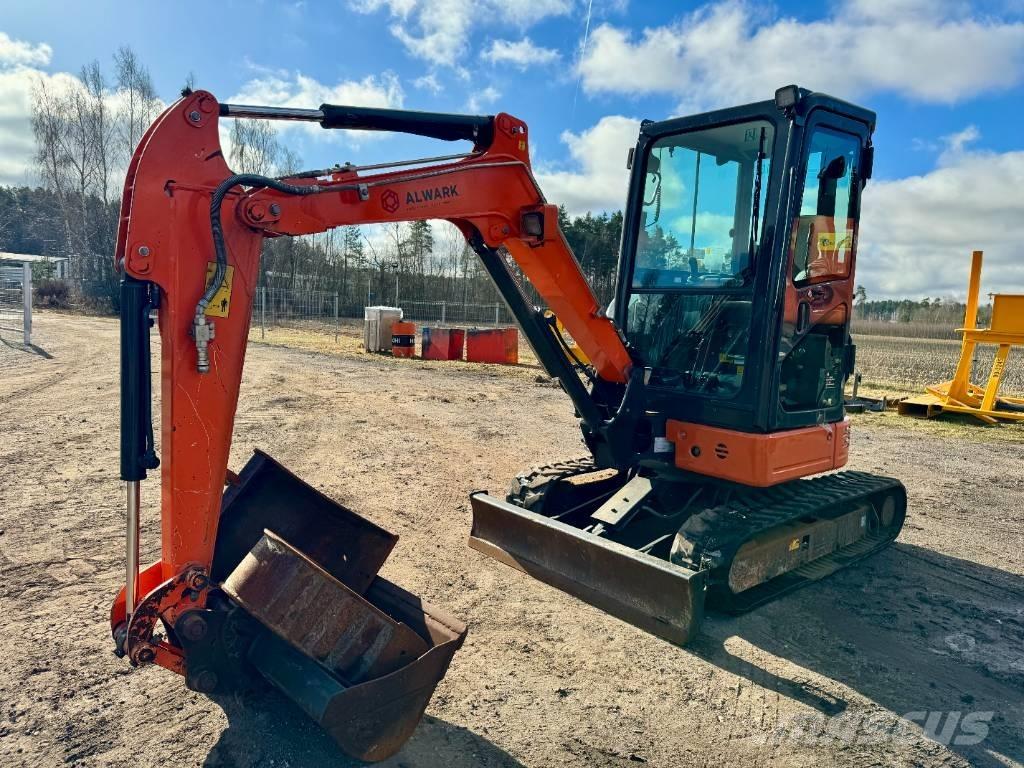 Hitachi ZX 26 U-6 ミニ油圧ショベル 7t以下（ミニユンボ・ミニディガー）