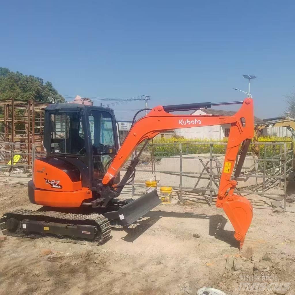 Kubota U 27 ミニ油圧ショベル 7t以下（ミニユンボ・ミニディガー）