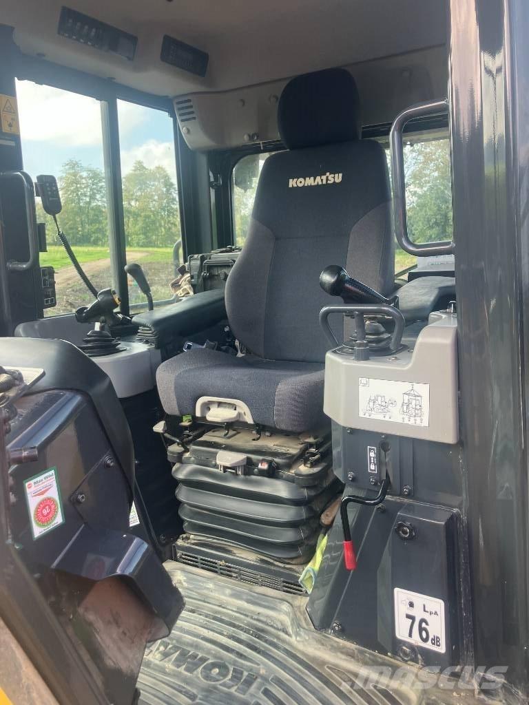 Komatsu D51PXi - 24 ブルドーザー