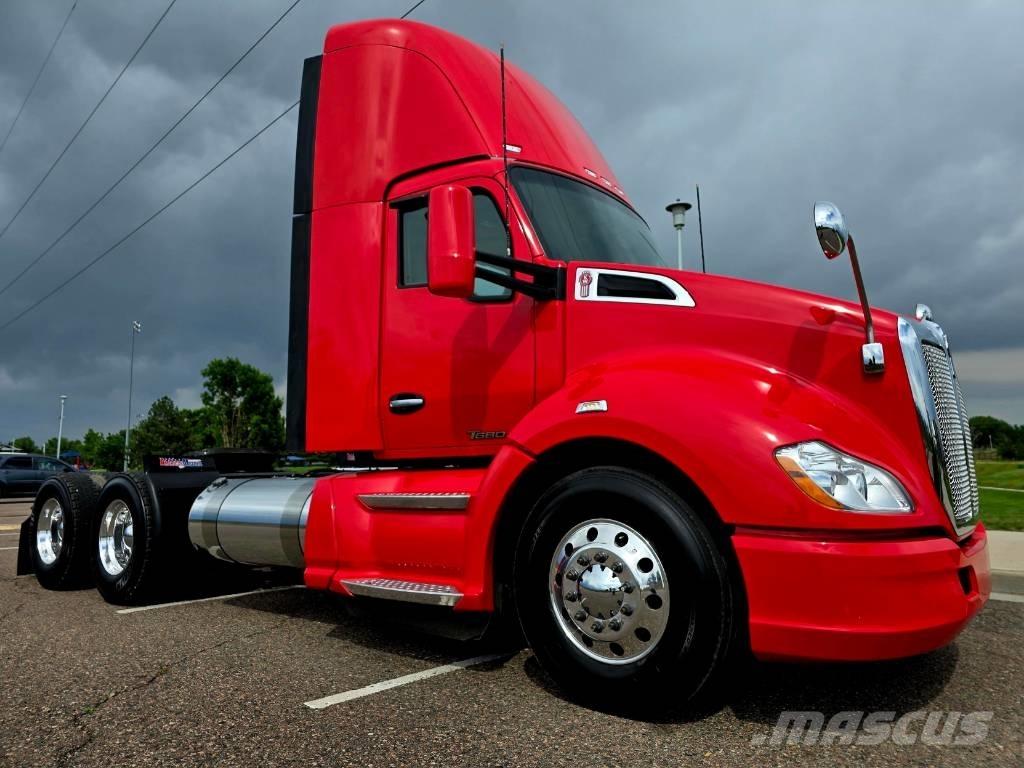 Kenworth T 680 中古トラクターヘッド | トレーラーヘッド