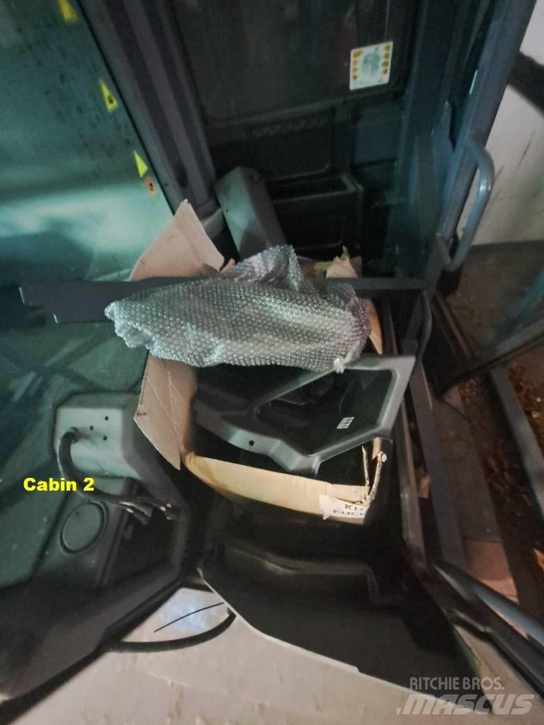 Fuchs F series Cabin キャビン及び内装