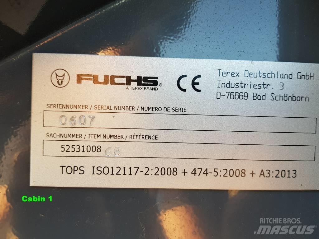 Fuchs F series Cabin キャビン及び内装
