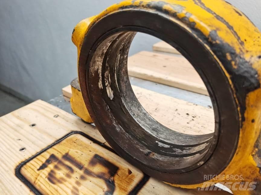 JCB 530-70 {axle} アクスル