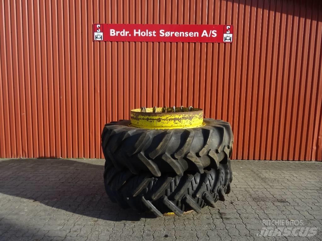 Goodyear 18.4-38 タイヤ、ホイル、リム