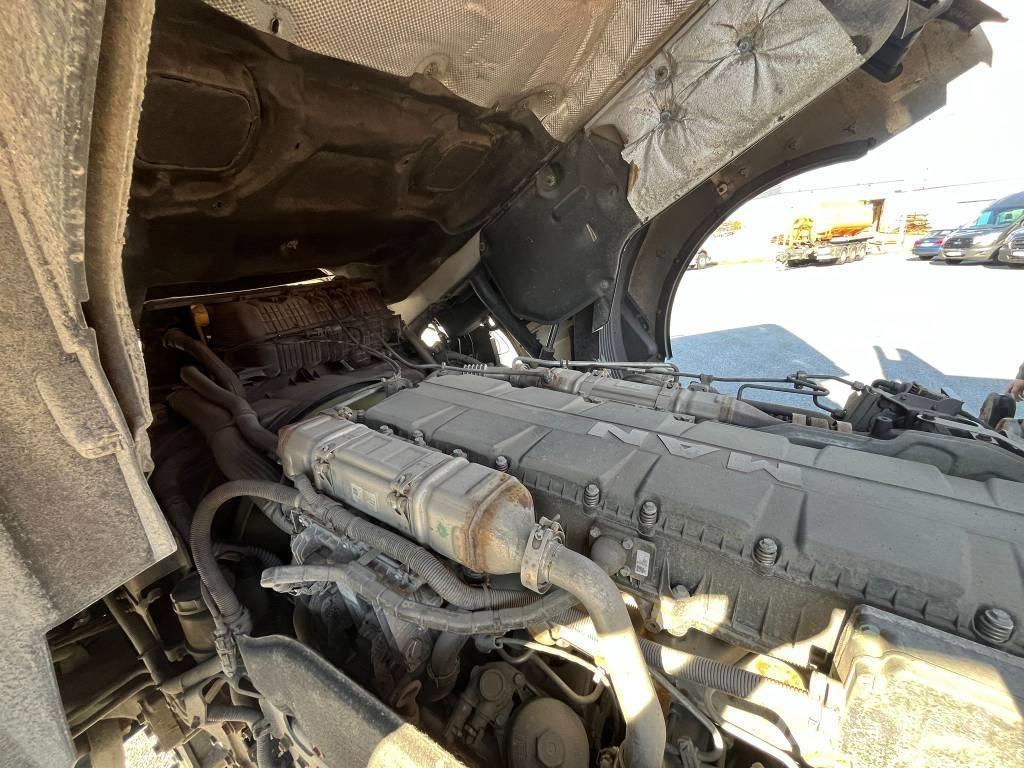 MAN TGX 26.580  6x4 ダンプ