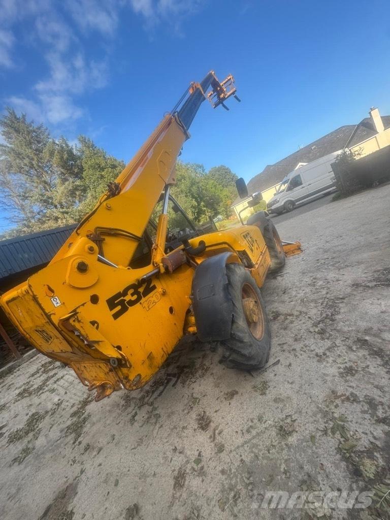 JCB 532-120 テレスコーピックハンドラー