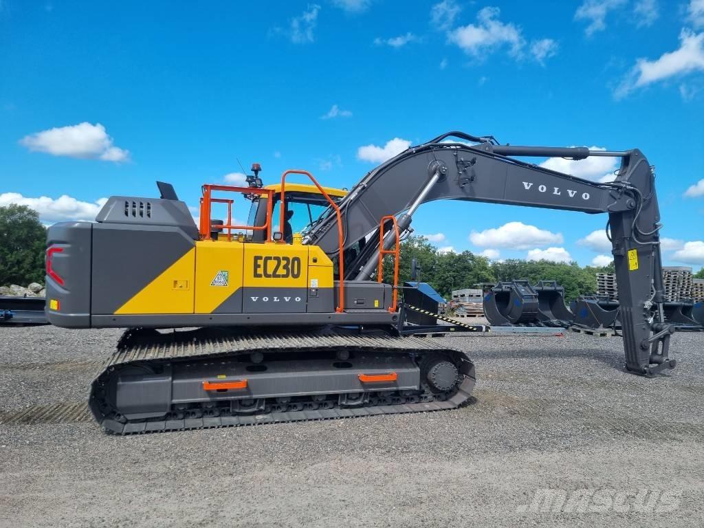 Volvo EC 230 FL 大型油圧ショベル12t以上（パワーショベル・ユンボ）