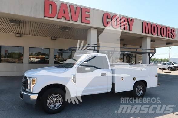 Ford F250 SD 建設機械 -　その他
