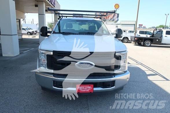 Ford F250 SD 建設機械 -　その他