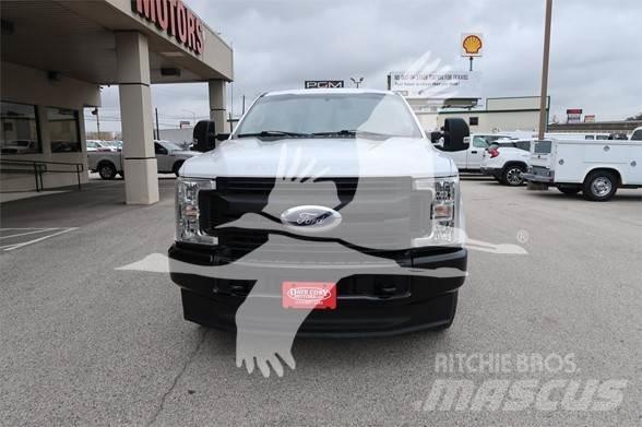 Ford F250 SD 建設機械 -　その他
