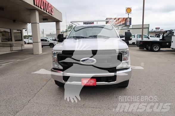 Ford F250 SD 建設機械 -　その他