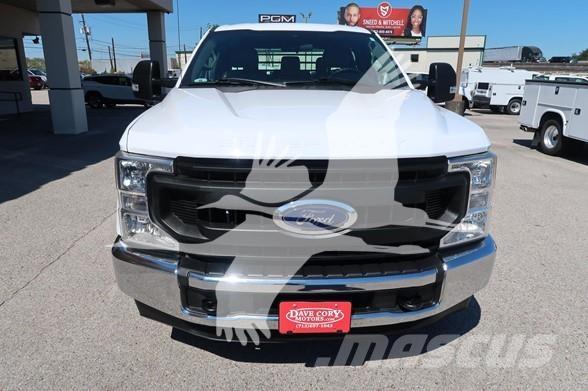 Ford F250 SD 平ボディー