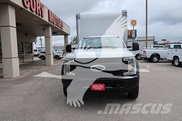Ford F450 SD 建設機械 -　その他