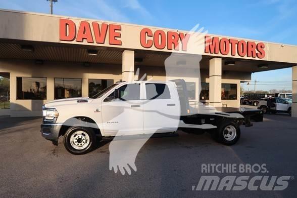RAM 3500 HD 平ボディー