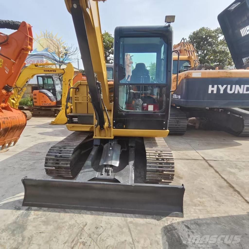 CAT 305.5 E ミニ油圧ショベル 7t以下（ミニユンボ・ミニディガー）