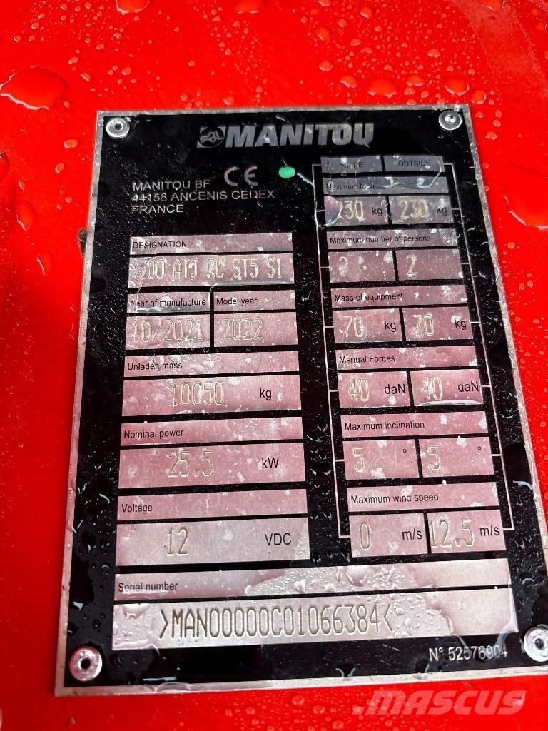Manitou 200 ATJ RC ブームリフト　屈伸型