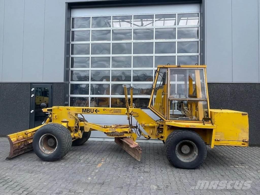 MBU G50A モーターグレーダー