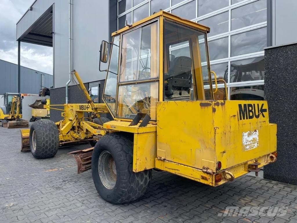 MBU G50A モーターグレーダー