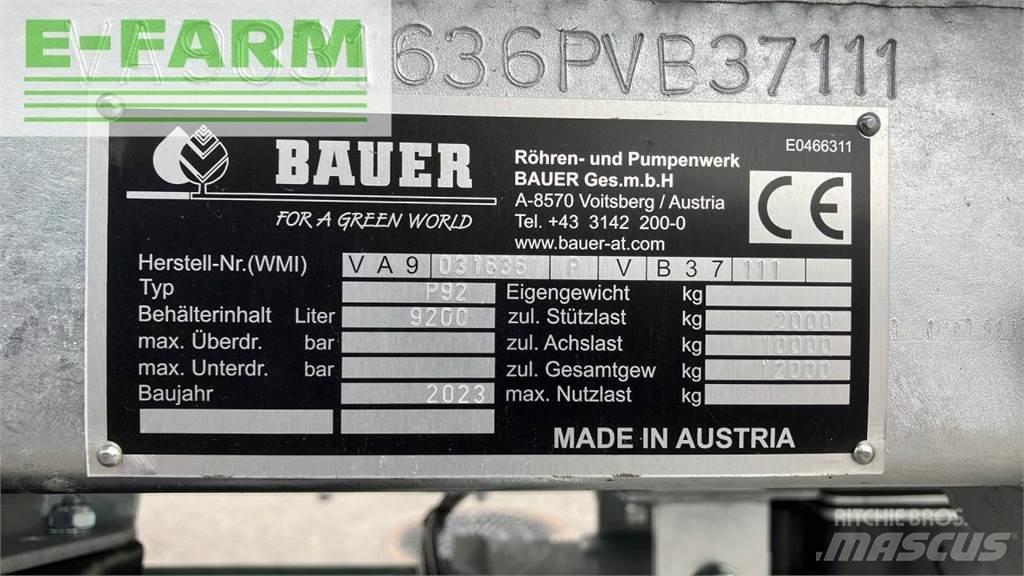 Bauer P 92 肥料散布機