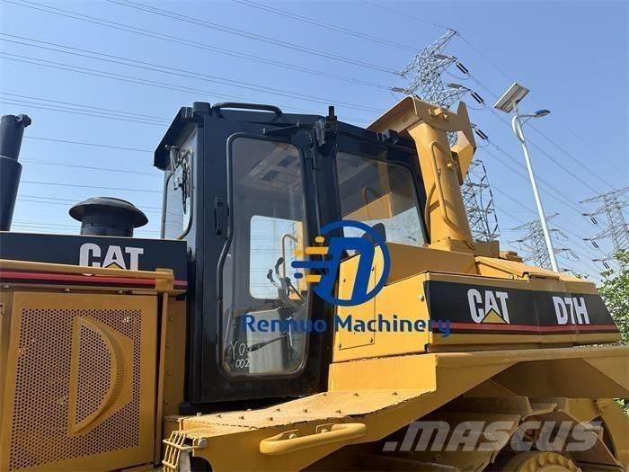 CAT D 7 R ブルドーザー