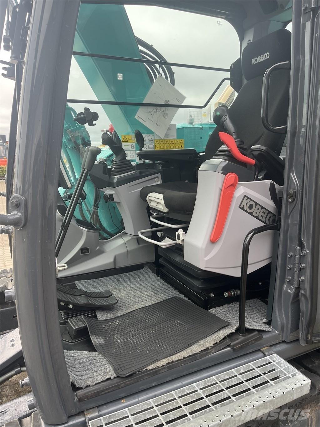 Kobelco SK 75 SR 中型油圧ショベル 7ｔ-12ｔ（ユンボ・パワーショベル・バックホー）