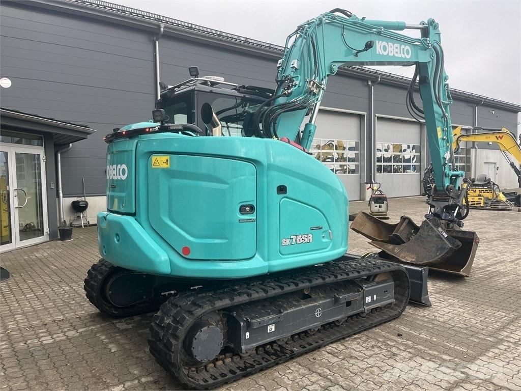 Kobelco SK 75 SR 中型油圧ショベル 7ｔ-12ｔ（ユンボ・パワーショベル・バックホー）