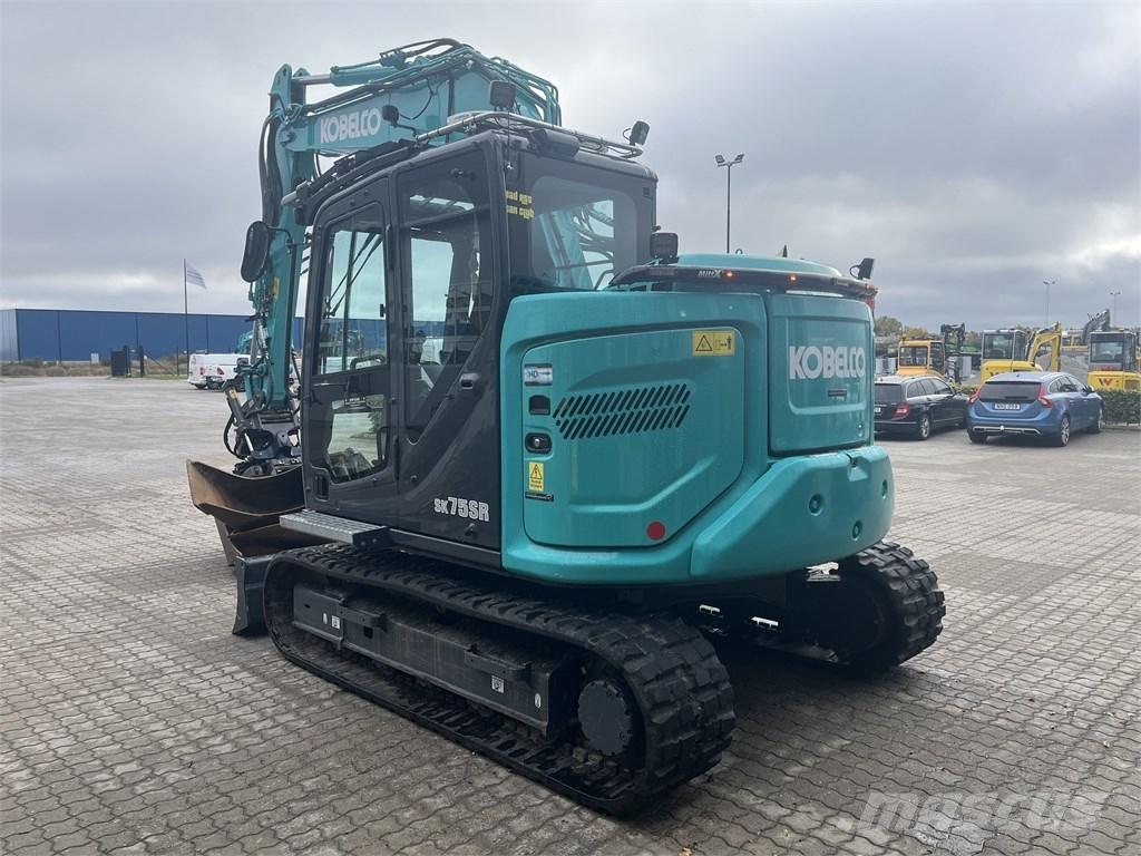 Kobelco SK 75 SR 中型油圧ショベル 7ｔ-12ｔ（ユンボ・パワーショベル・バックホー）