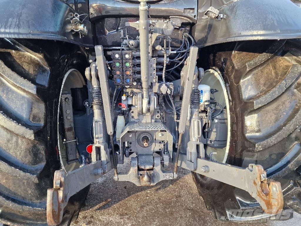 Valtra T 145 Active トラクター