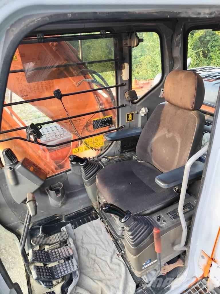 Hitachi ZX 180 LC 大型油圧ショベル12t以上（パワーショベル・ユンボ）