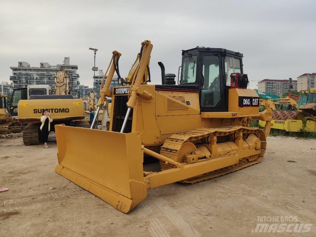 CAT D 6 G ブルドーザー