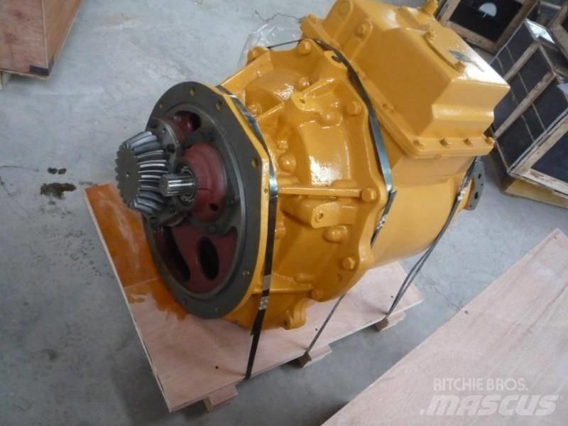 Komatsu D 155 A-1 トランスミッション