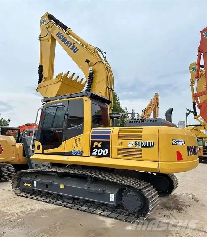 Komatsu PC 200-8 大型油圧ショベル12t以上（パワーショベル・ユンボ）