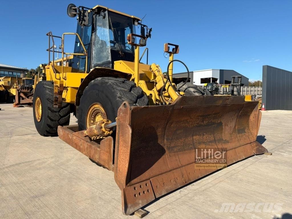 CAT 824 H タイヤ式ブルドーザ