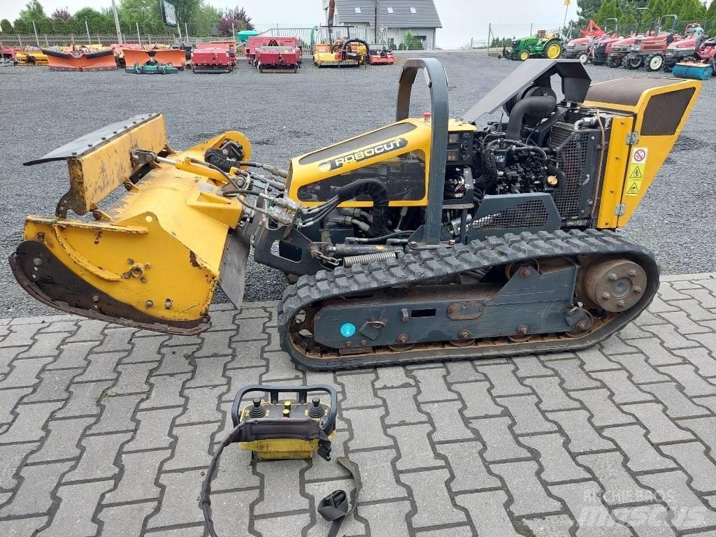 McConnel Robocut 130 ロボット芝刈り機