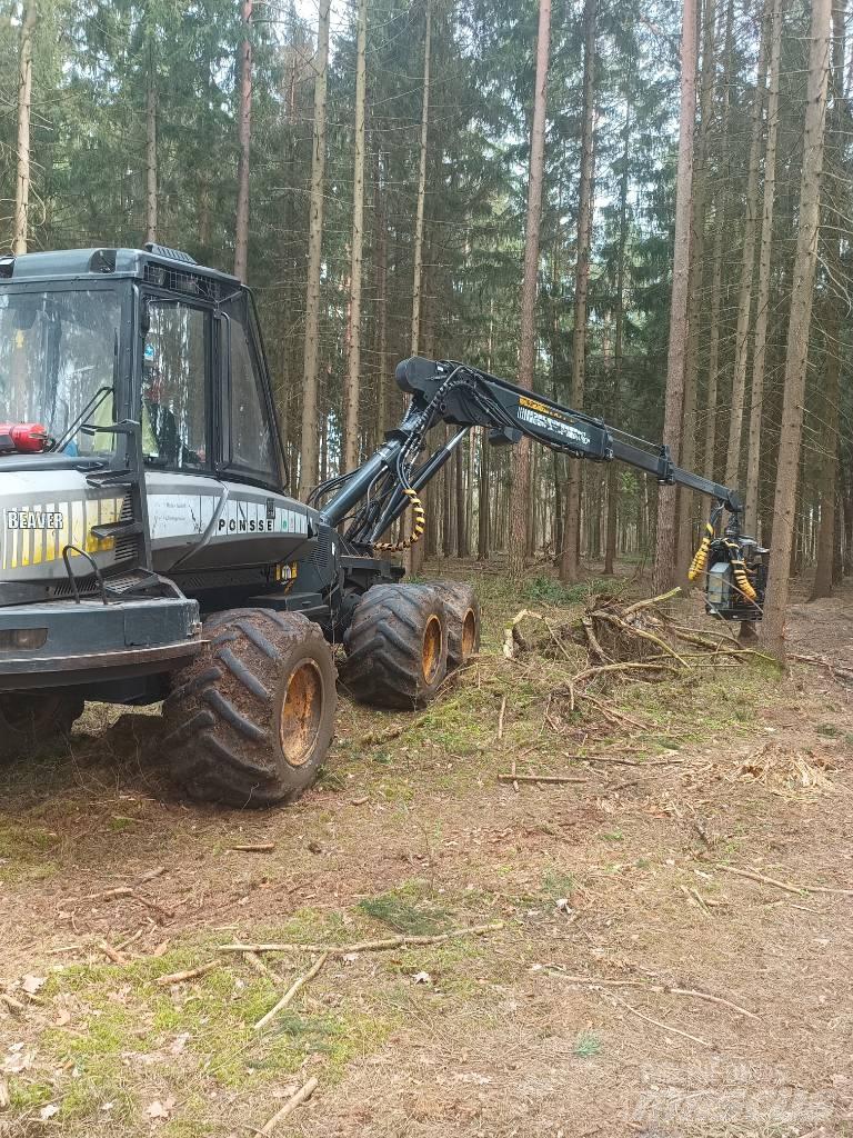 Ponsse Beaver ハーベスター