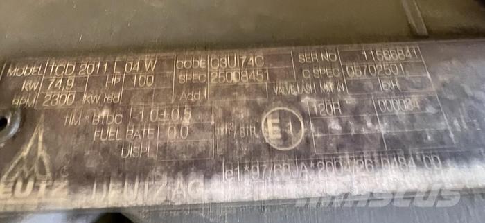 Bomag BW 161 AD-4 タンデムローラ